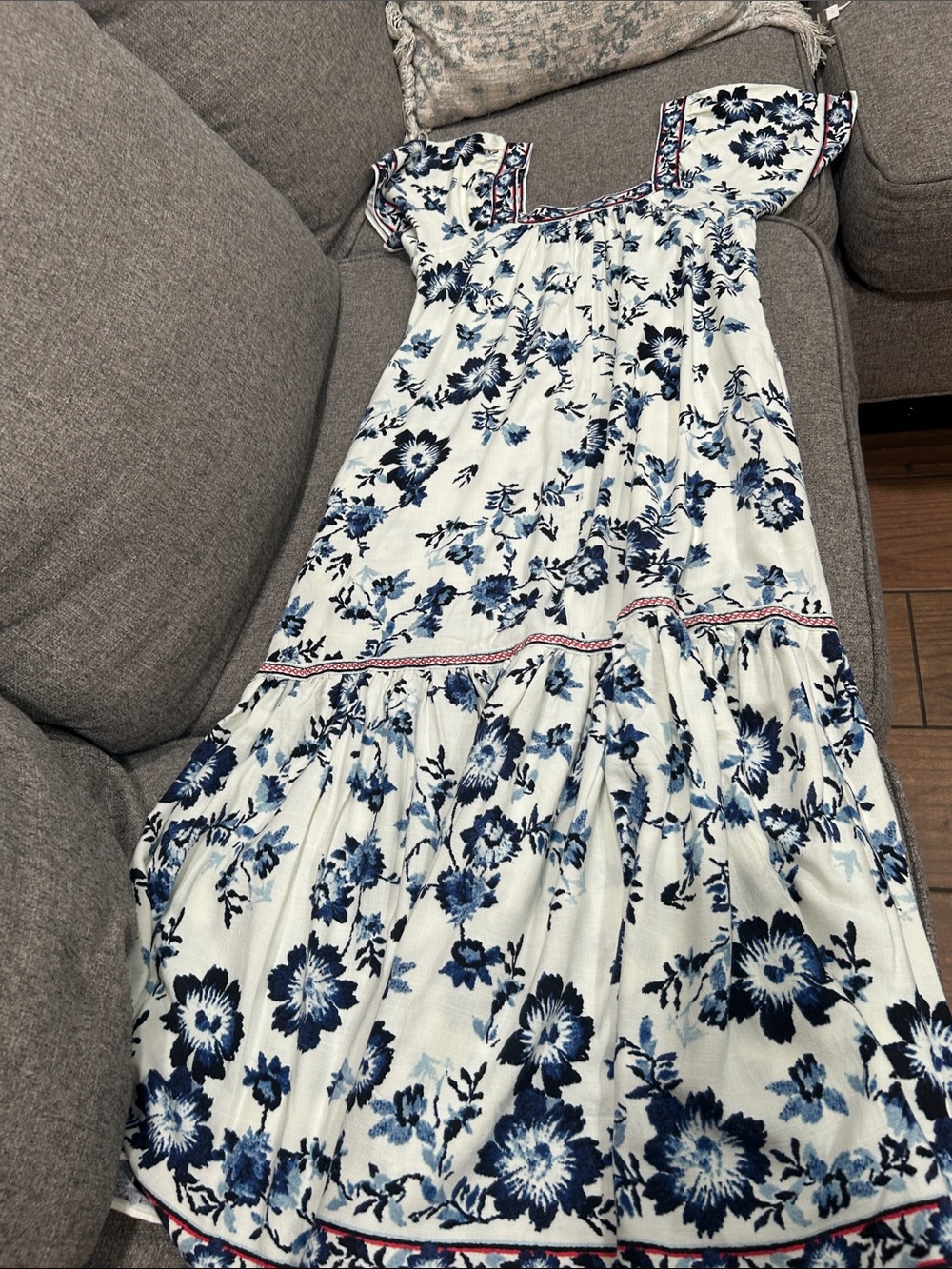 Max Studio Cream Dress with Navy Floral Print - Picture 13 of 15